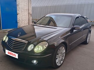 2003 Mercedes-Benz E-Класс 240 III (W211, S211), чёрный, 800000 рублей, вид 1