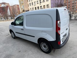 2014 Renault Kangoo II Рестайлинг, белый, 999000 рублей, вид 3