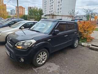 2013 Kia Soul I Рестайлинг, чёрный, 800000 рублей, вид 1