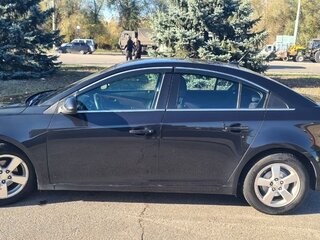 2013 Chevrolet Cruze I Рестайлинг, чёрный, 800000 рублей, вид 3