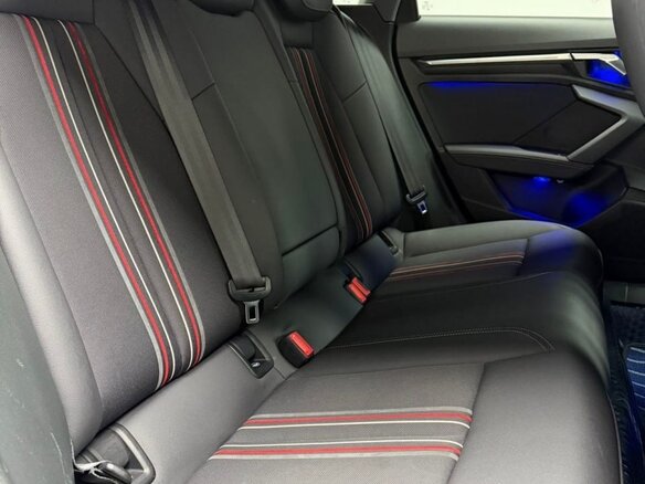2022 Audi A3 Sportback 35 TFSI IV (8Y), белый, 2255000 рублей - вид 19