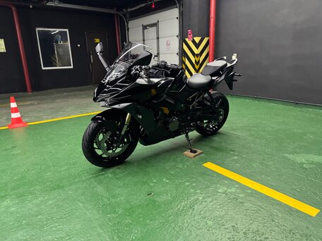 2022 Suzuki GSX-S 1000 GT, чёрный, 1325000 рублей, вид 4