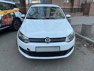 2014 Volkswagen Polo V, белый, 600000 рублей, вид 1
