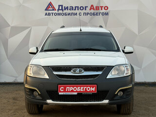 2017 Lada (ВАЗ) Largus I, белый, 785000 рублей, вид 2