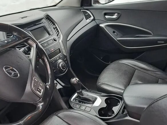 2015 Hyundai Santa Fe III Рестайлинг, красный, 1700000 рублей - вид 5
