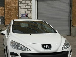2010 Peugeot 308 I, белый, 390000 рублей, вид 1