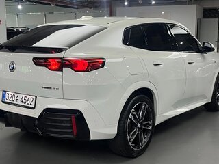 2025 BMW X2 xDrive20i II (U10), белый, 5640800 рублей, вид 4