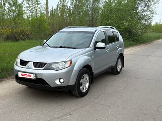 2008 Mitsubishi Outlander II, серебристый, 1100000 рублей, вид 1