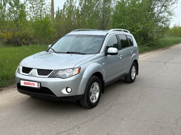 2008 Mitsubishi Outlander II, серебристый, 1100000 рублей