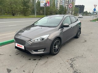2017 Ford Focus III Рестайлинг, серый, 1470000 рублей, вид 3