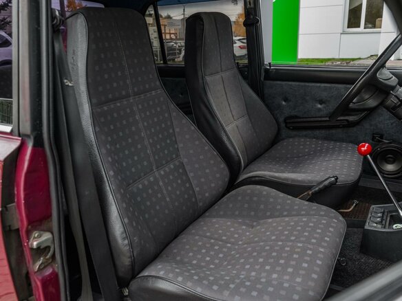 2002 Lada (ВАЗ) 2107, красный, 130000 рублей - вид 7