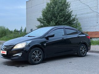 2015 Hyundai Solaris I Рестайлинг, чёрный, 939000 рублей, вид 1