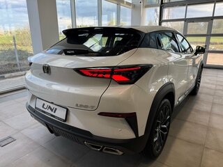 2024 Changan UNI-T I, белый, 3309900 рублей, вид 4