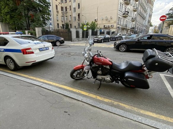 2014 Harley-Davidson Sportster 1200, оранжевый, 790000 рублей - вид 5