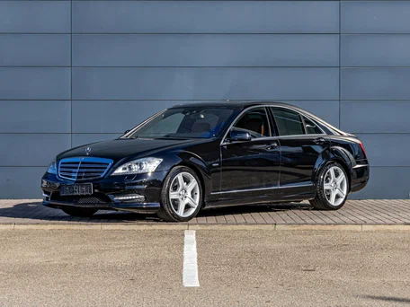 2010 Mercedes-Benz S-Класс 350 V (W221) Рестайлинг, чёрный, 1695000 рублей, вид 1