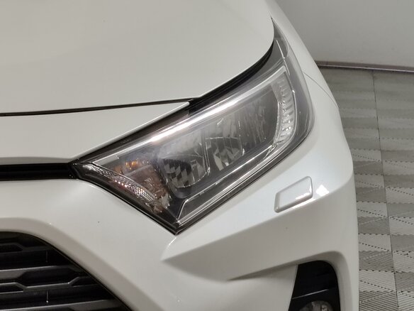2021 Toyota RAV4 V (XA50), белый, 2739000 рублей - вид 21