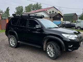 2017 Toyota Land Cruiser Prado 150 Series Рестайлинг 2, чёрный, 4456000 рублей, вид 2