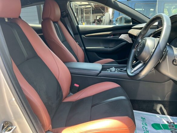 2023 Mazda 3 IV (BP), серебристый - вид 18