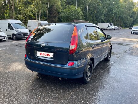 2003 Nissan Almera Tino I, синий, 450000 рублей, вид 5