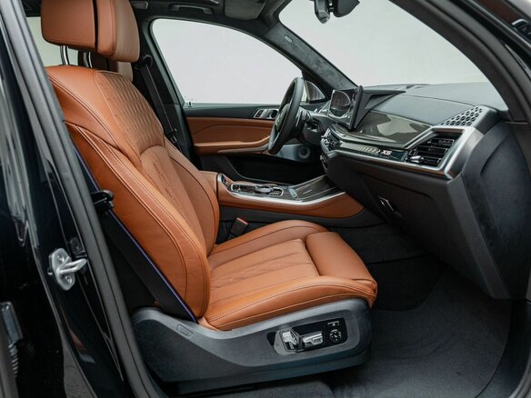 2026 BMW X5 30d IV (G05/G18) Рестайлинг, чёрный - вид 25