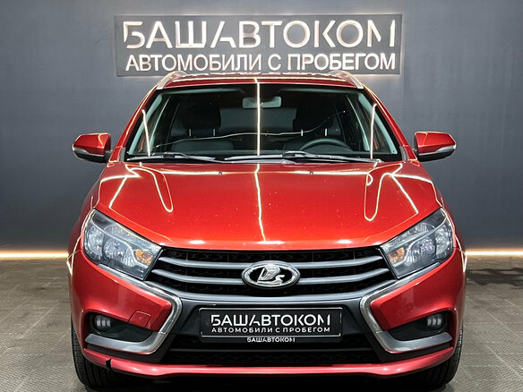2019 Lada (ВАЗ) Vesta SW I, красный, 840000 рублей - вид 2