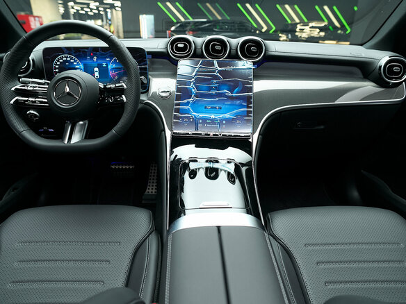 2025 Mercedes-Benz GLC Coupe 260 II (C254), белый, 8390000 рублей - вид 36