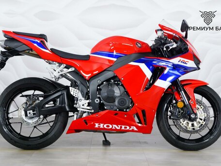 2025 Honda CBR 600RR, красный, 1327000 рублей, вид 1