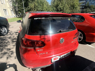 2009 Volkswagen Golf GTI VI, красный, 900000 рублей, вид 3