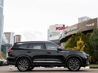 2025 Chery Tiggo 8 Pro Max I Рестайлинг, чёрный, 2780000 рублей, вид 3