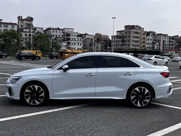 2022 Audi A3 35 TFSI Long IV (8Y), белый, 1619000 рублей - вид 8