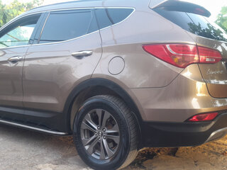 2012 Hyundai Santa Fe III, бежевый, 1700000 рублей, вид 1
