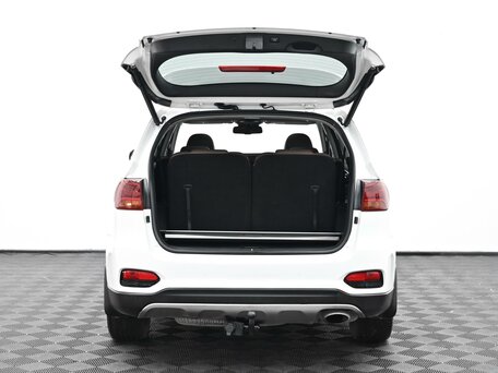 2018 Kia Sorento III Prime Рестайлинг, белый, 2315000 рублей, вид 5