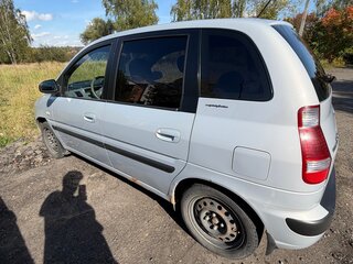 2005 Hyundai Matrix I Рестайлинг, серебристый, 290000 рублей, вид 4
