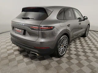 2020 Porsche Cayenne III, серый, 6775000 рублей, вид 5