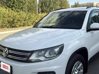 2013 Volkswagen Tiguan I Рестайлинг, белый, 1500000 рублей, вид 3