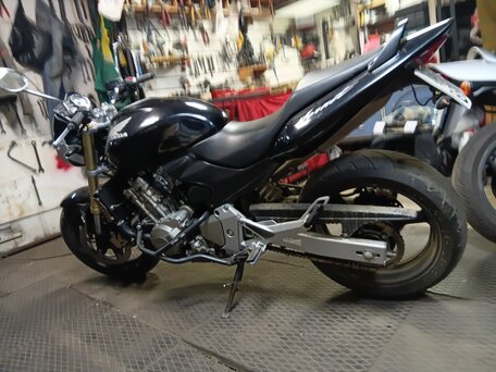 2005 Honda CB 600F Hornet, чёрный, 355000 рублей, вид 2