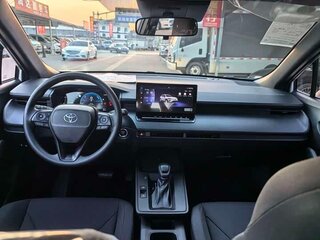 2026 Toyota Corolla Cross I Рестайлинг, белый, 2550000 рублей, вид 5