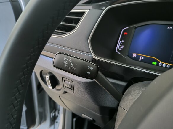 2026 Volkswagen Tharu XR, серый, 2980000 рублей - вид 26