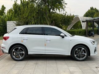 2020 Audi Q3 35 TFSI II (F3), белый, 1720000 рублей, вид 4