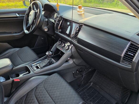 2019 Skoda Kodiaq I, серый, 2700000 рублей - вид 6