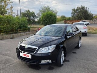 2013 Skoda Octavia II (A5) Рестайлинг, чёрный, 830000 рублей, вид 1