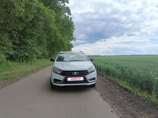 2020 Lada (ВАЗ) Vesta SW I, белый, 950000 рублей, вид 2