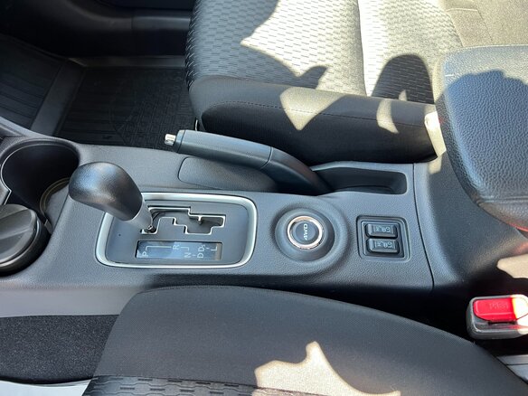 2013 Mitsubishi Outlander III, серый, 1700000 рублей - вид 16