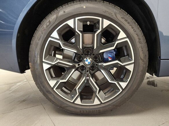 2025 BMW X3 20d xDrive IV (G45/G48), синий - вид 9