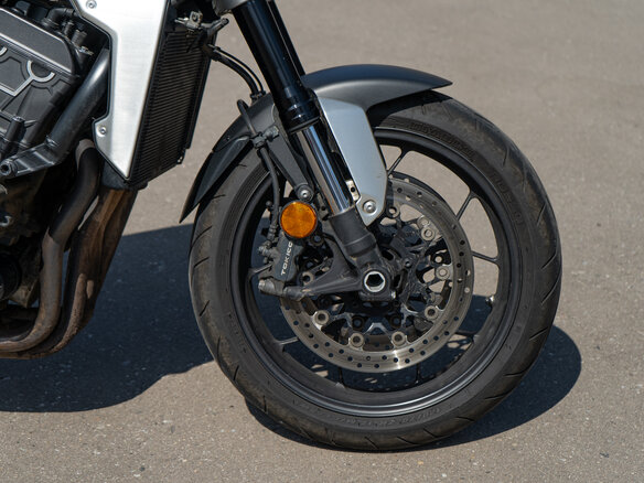 2018 Honda CB 1000R, красный, 820000 рублей - вид 18