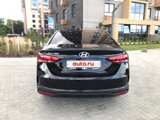 2021 Hyundai Solaris II Рестайлинг, чёрный, 1850000 рублей, вид 5
