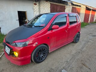 2000 Daihatsu YRV I, красный, 430000 рублей, вид 1