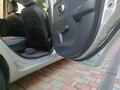 2011 Nissan Note I Рестайлинг, серебристый, 640000 рублей - вид 11