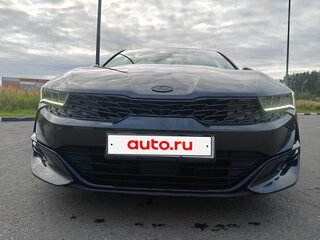2020 Kia K5 III, чёрный, 2500000 рублей, вид 3