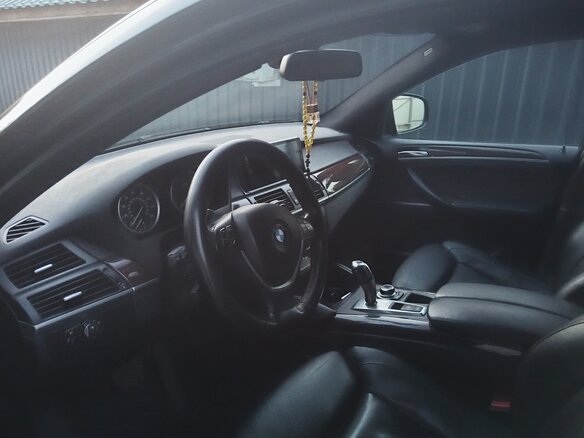 2011 BMW X6 50i 8-speed I (E71), чёрный, 1750000 рублей - вид 6